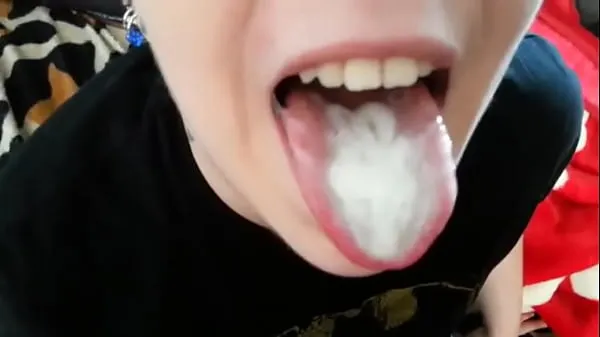 Hot Girlfriend takes all sperm in mouth total Tube