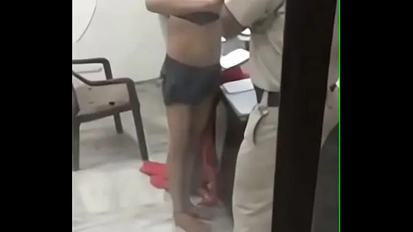 हॉट Nude Girl in Police Station - YouTube (360p कुल ट्यूब