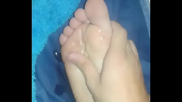 Sıcak Spit feet girl - Saliva pies mujer toplam Tüp