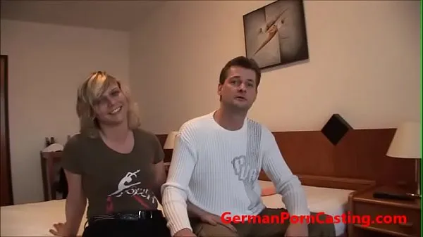 Forró German Amateur Gets Fucked During Porn Casting teljes cső