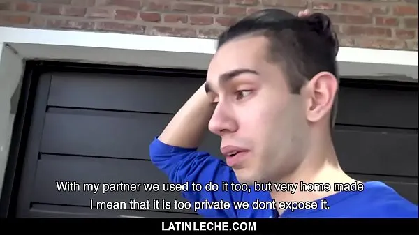 Vroči Cute Latin Boy Takes Biggest Cock He’s Ever Had For A Documentary (Mauricio) (Gastowix) - Latin Leche skupni kanal