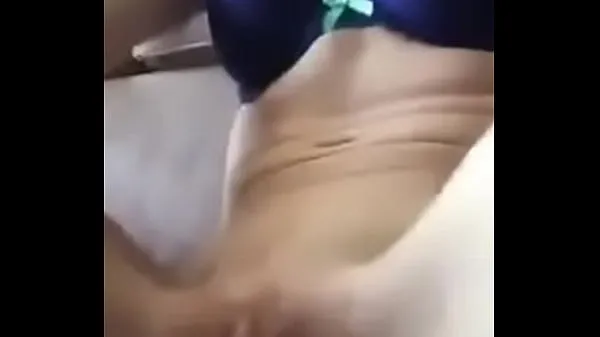 Gorąca Young girl masturbating with vibrator całkowita rura