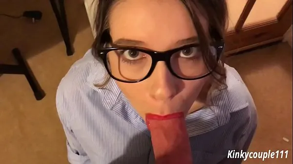 Hot Geeky Employee 1 - Employee blackmailed into sucking dick - kinkycouple111 totalt rør