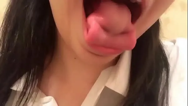 Hot Japanese girl showing crazy tongue skills total Tube