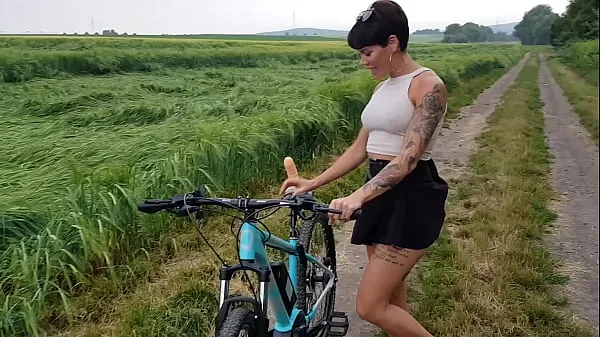 Hot Premiere! Bicycle fucked in public horny total Tube
