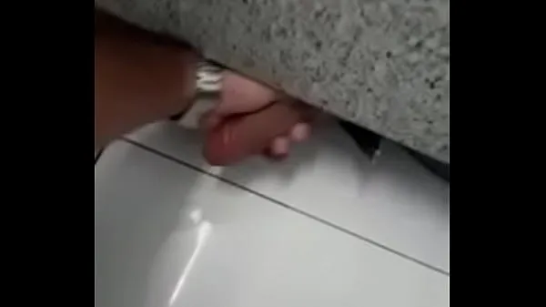 Hot Jacking the guy in the bathroom at Shopping Três Américas - Cuiabá, MT totalt rør