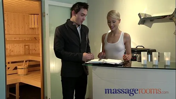 گرم Massage Rooms Uma rims guy before squirting and pleasuring another کل ٹیوب