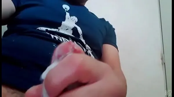 Hot Cesar hulk taking my cum out because my wife warmed me up with a video of how his friend groped her συνολικός σωλήνας