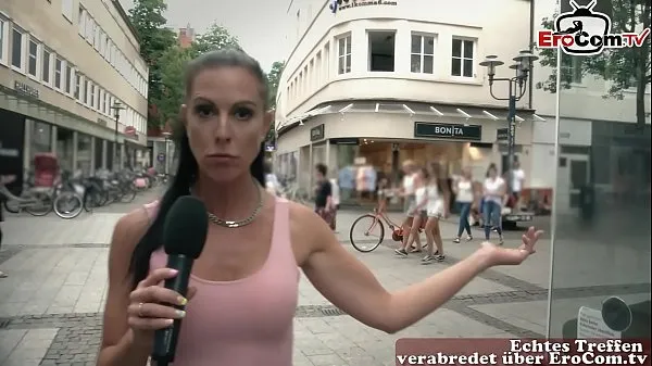 Hotová trubka celkem German milf pick up guy at street casting for fuck