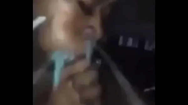 Heet Exploding the black girl's mouth with a cum totale buis