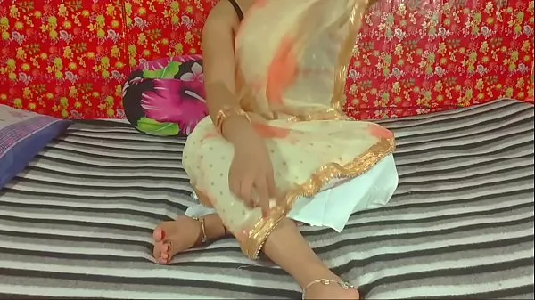 인기 총 Fake baba got a footjob from the desi bhabhi and fucked her hard개 튜브