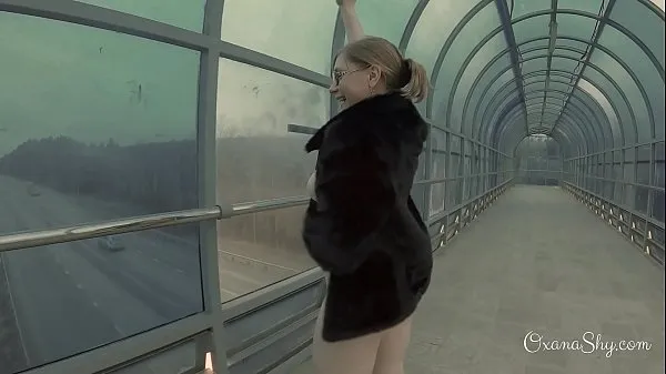 Hot Slut in an overpass. Winter and summer. Butt plug and blowjob total Tube