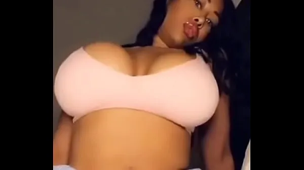 Hot Matinez Dior on IG totalt rör