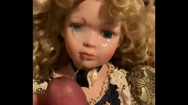 Hot Another cumshot on a antique doll συνολικός σωλήνας