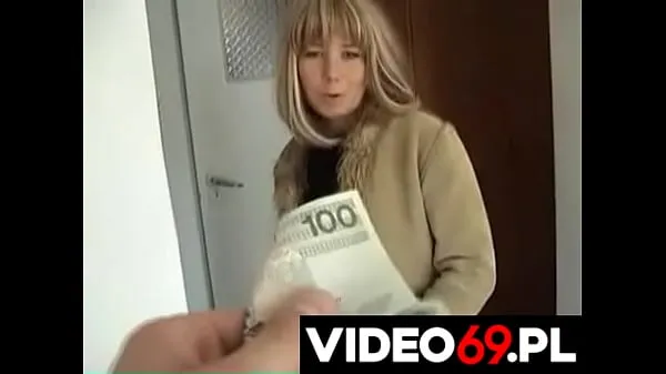 Caliente Películas eróticas gratis - Jola desempleada hace una mamada - Jola realiza tubo total