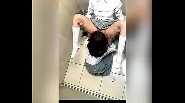 Hot Two Lesbian Students Fucking in the School Bathroom! Pussy Licking Between School Friends! Real Amateur Sex! Cute Hot Latinas total Tube