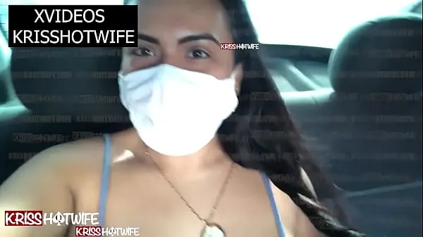 Hot Kriss Hotwife prende in giro l'autista di Uber e gli spettacoli di videochiamata con il corno di Uber che le prende le tette Tubo totale