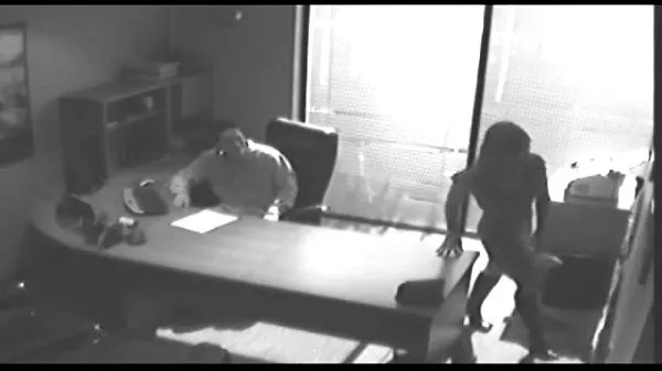 Hot Office Tryst Ottiene catturato su CCTV e trapelato Tubo totale