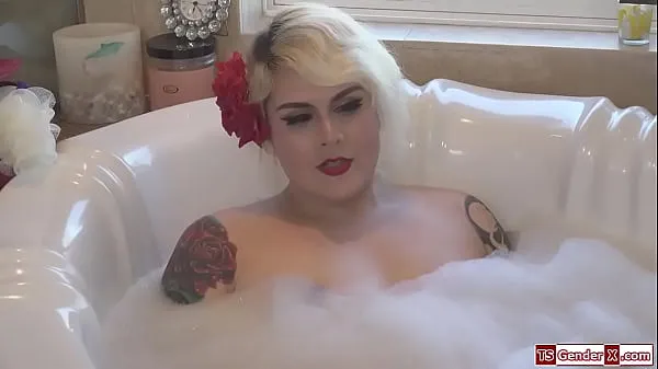 Gorąca Trans stepmom Isabella Sorrenti anal fucks stepson całkowita rura