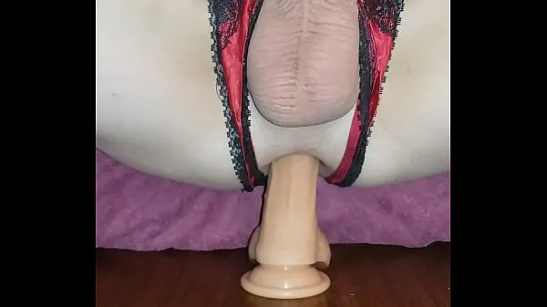 Love feeling my thrusting dildo going deep إجمالي الأنبوبة الساخنة