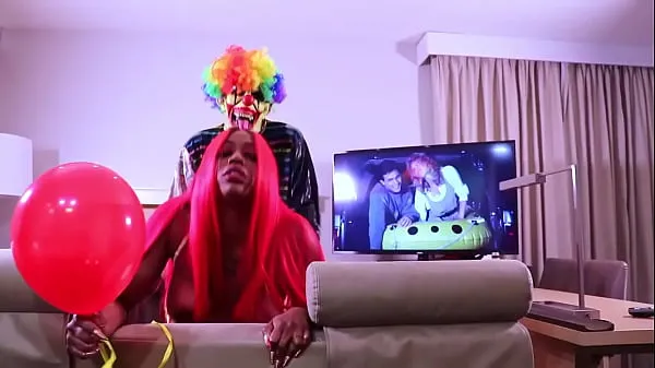Hot Gibby the clown fucks Victoria Cakes in this horror based sextape total Tube