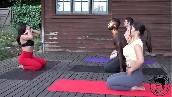 Forró BBC Yoga Foursome Real Couple Swap teljes cső