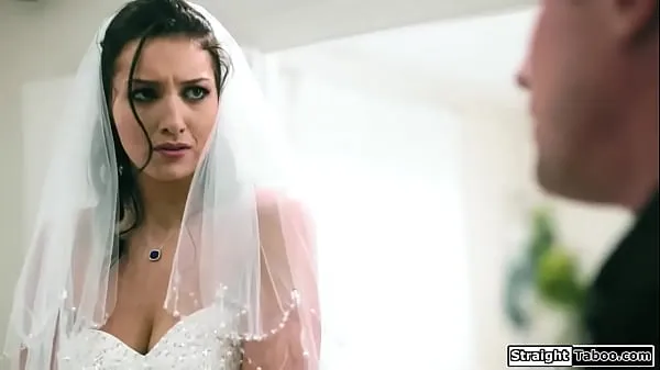 Hot Sposa anale scopata dal fratellastro del fidanzato Tubo totale