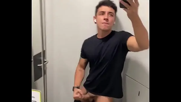 ยอดนิยม Cumming on the train Tube ทั้งหมด