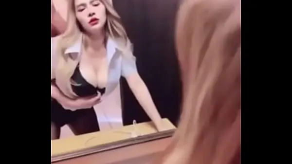Pim girl gets fucked in front of the mirror, her breasts are very big total Tube populer