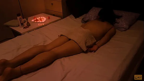 Hot The masseure fucks me hard after massaging me to orgasm - UnlimitedOrgasm total Tube