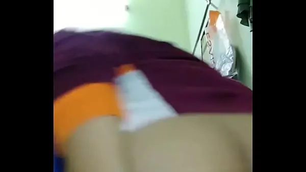 Heiße Asian Muslim virgin girl playing her ass holeGesamtröhre